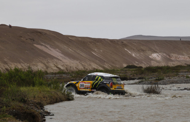 Dakar 2012: Dreifachsieg für X-raid