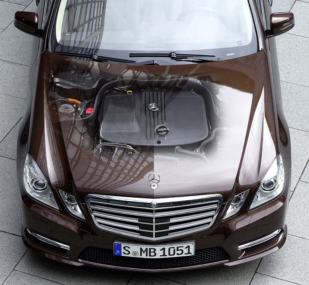 Der Vierzylinder-Turbodiesel ist mit einem Elektromotor kombiniert. 