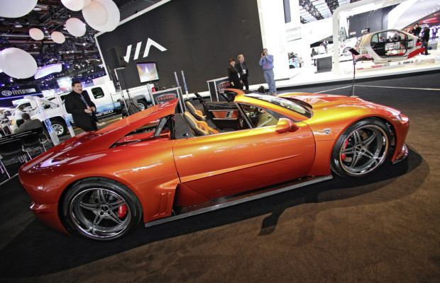 Detroit 2012: Der Falcon  F7 bedient sich bei der Corvette