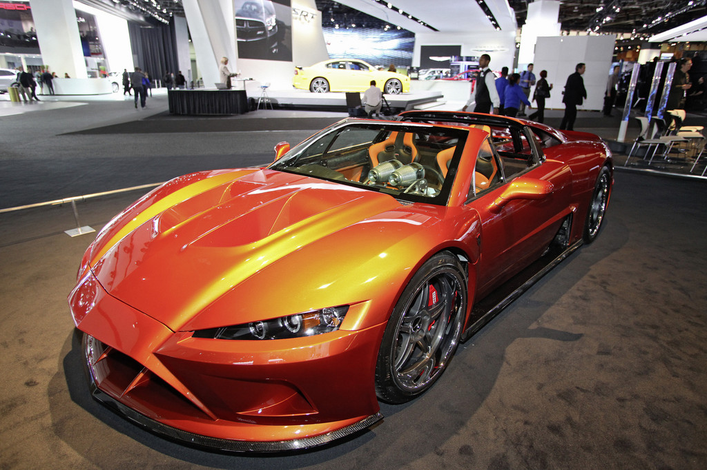 Detroit 2012: Der Falcon  F7 bedient sich bei der Corvette