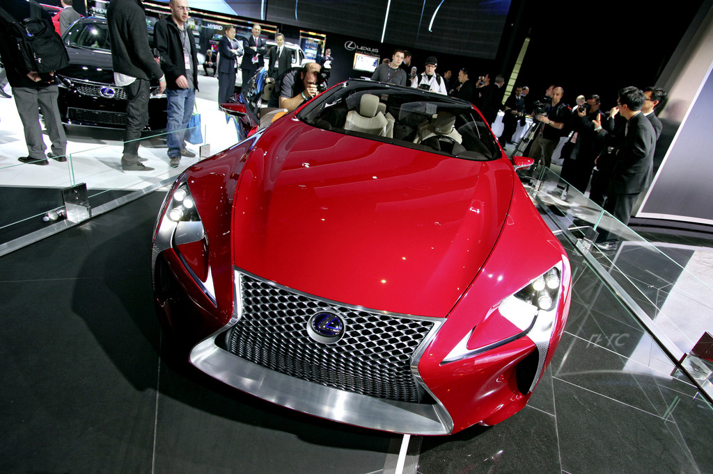 Detroit 2012: Lexus stellt Konzeptcoupé LF-LC vor