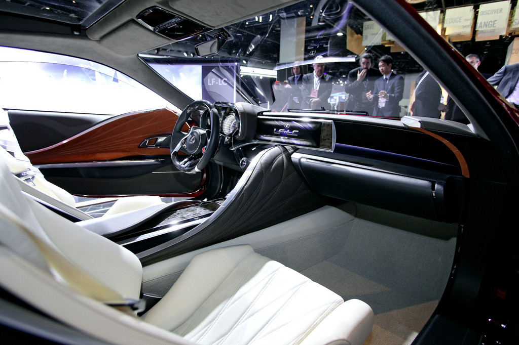 Detroit 2012: Lexus stellt Konzeptcoupé LF-LC vor