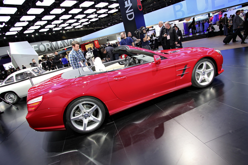 Detroit 2012: Mercedes-Benz SL setzt Maßstäbe im Segment
