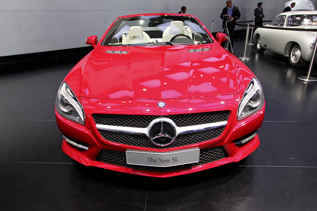 Detroit 2012: Mercedes-Benz SL setzt Maßstäbe im Segment