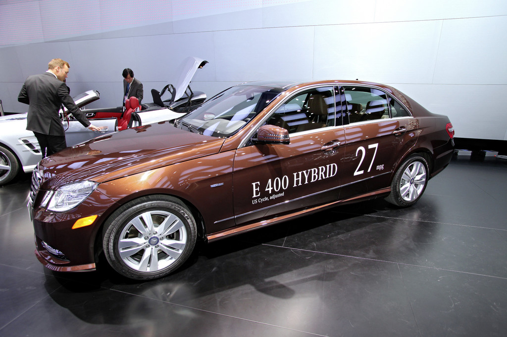 Detroit 2012: Mercedes-Benz zeigt sparsamstes Oberklasse-Modell der Welt