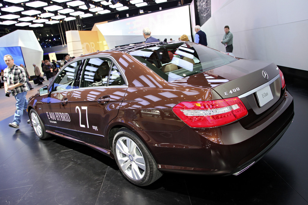 Detroit 2012: Mercedes-Benz zeigt sparsamstes Oberklasse-Modell der Welt
