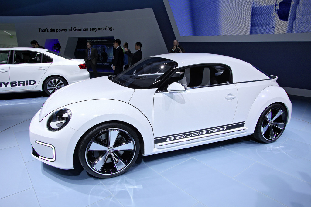 Detroit 2012: Volkswagen setzt den Beetle unter Strom