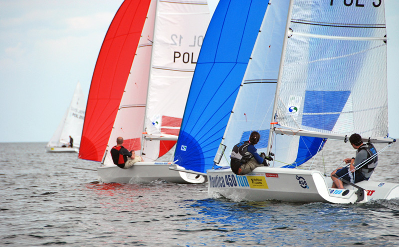 Devoti-Sailing übernimmt Serienfertigung der Nautic 450