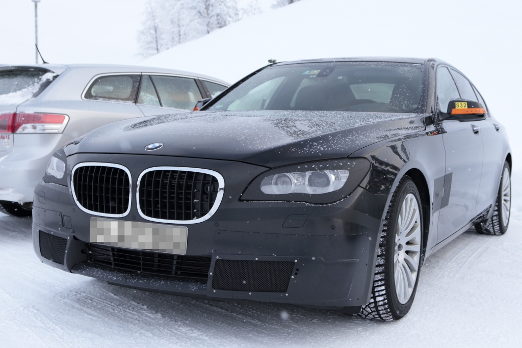 Erwischt: Erlkönig BMW 7er Facelift