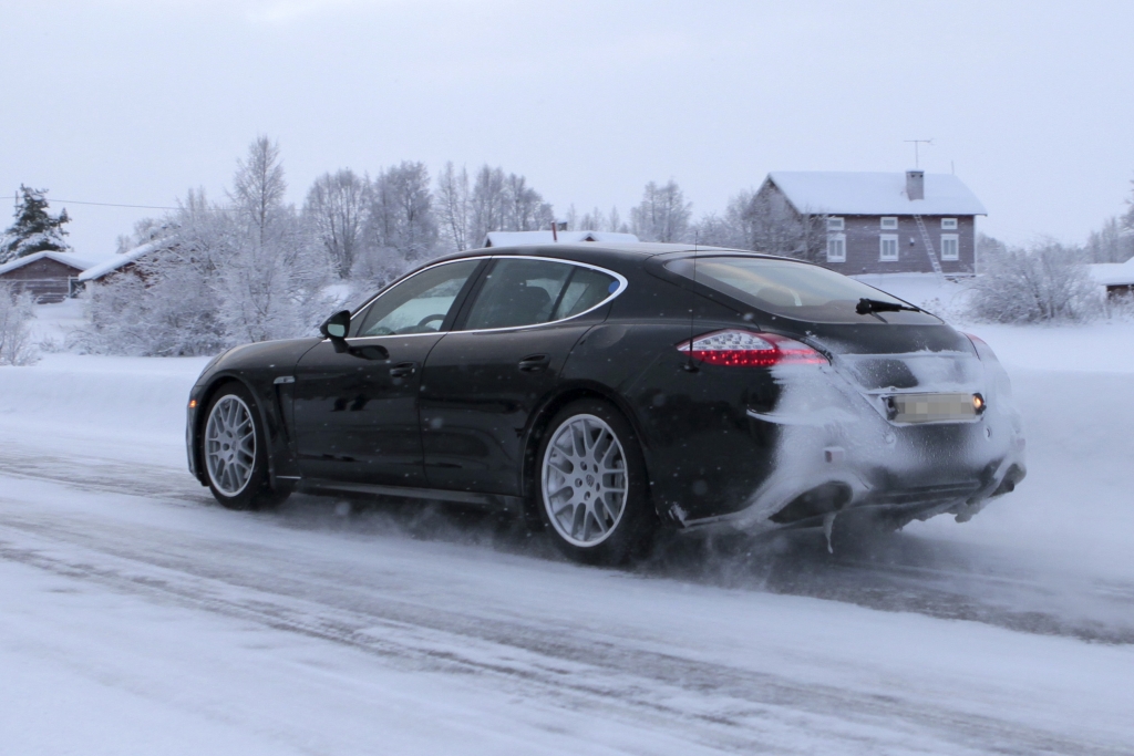 Erwischt: Erlkönig Porsche Panamera Facelift