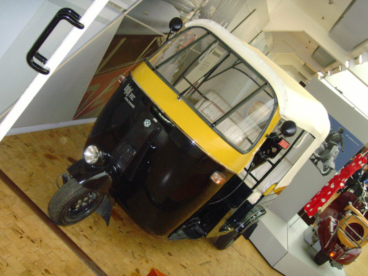 Europa entdeckt das Elektro Tuk Tuk