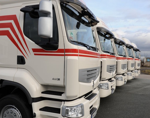 Fünf neue Renault Premium Route für Süßmilch