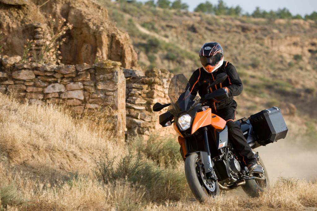 Fahrbericht KTM 990 SM-T: Gib dir die Kante!