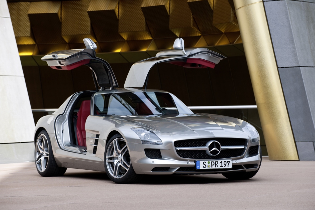 Fahrbericht: Mercedes-Benz SLS AMG - Mit verklärtem Blick