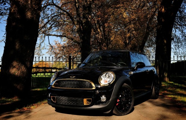 HHR Manufaktur macht Mini John Cooper zu Goldkind 