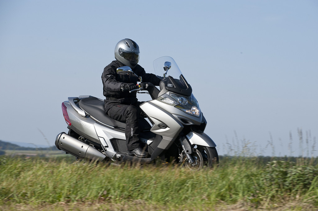 HMT 2012: Kymco stockt auf: Neuer Myroad 700i ABS leistet 59 PS