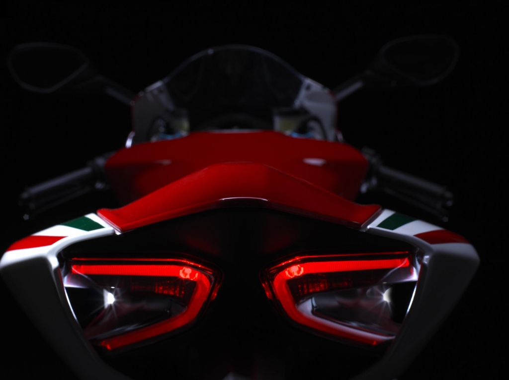 Hamburger Motorrad Tage 2012: Ducati 1199 Paginale feiert Deutschlandpremiere