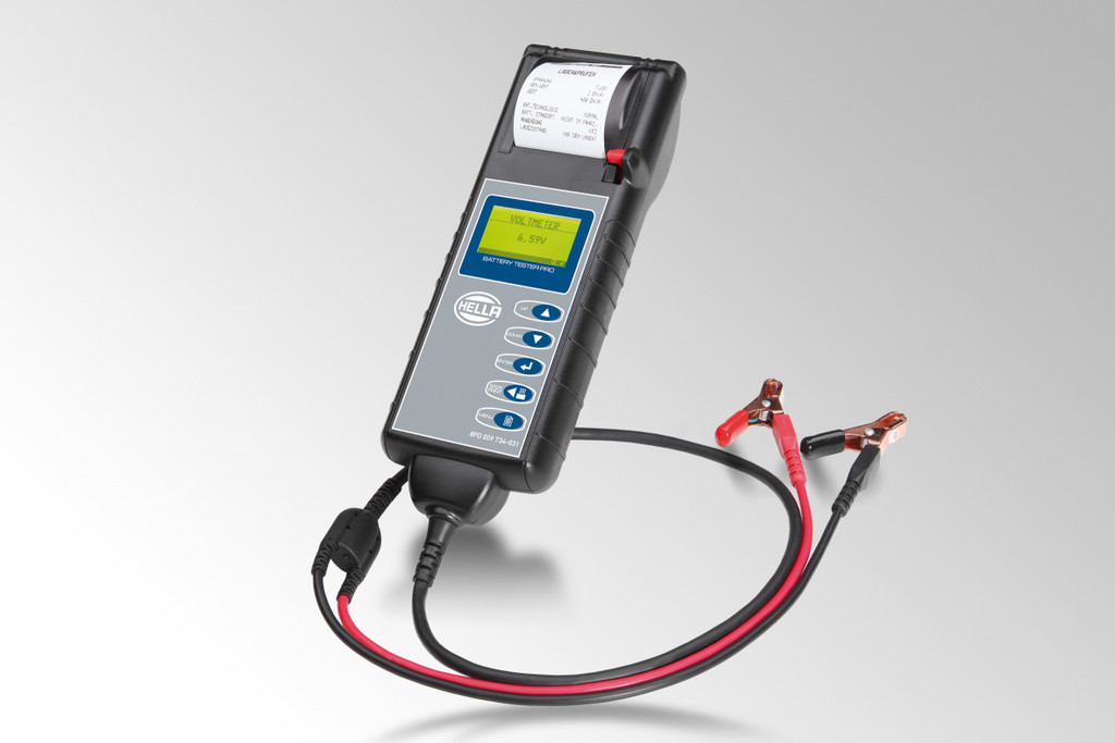 Hella bietet Werkstätten Batterietester und Ladegeräte an