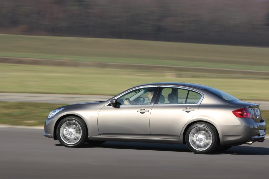 Infiniti G