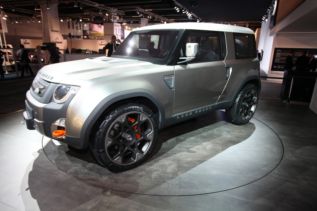 Land Rover zeigt Konzeptstudie DC100 auf der 