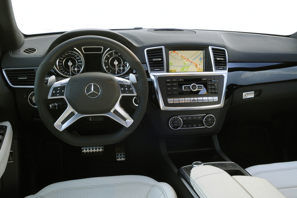Mercedes-Benz ML 63 AMG - Aus dem Vollen