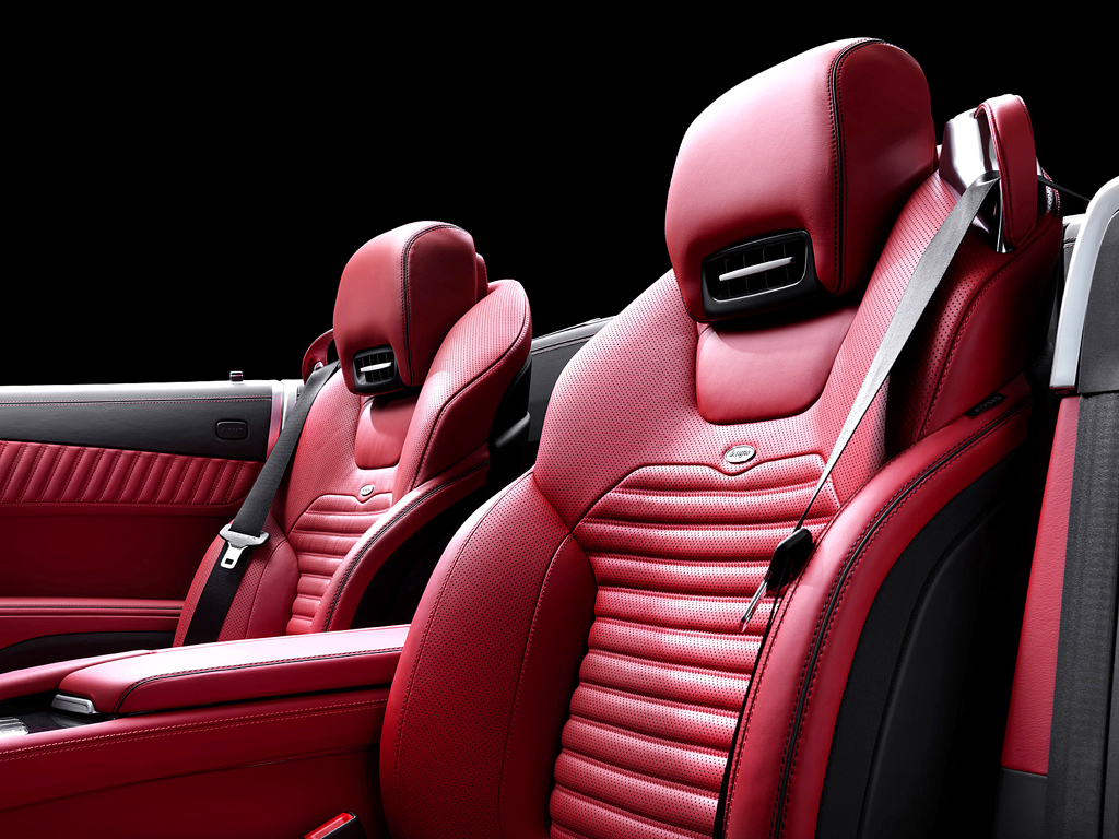 Mercedes SL: Diese Sitze bieten hervorragenden Seitenhalt. 