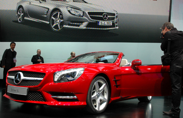 Mitten in der Erneuerung: Mercedes rüstet sich gelassen zur Aufholjagd