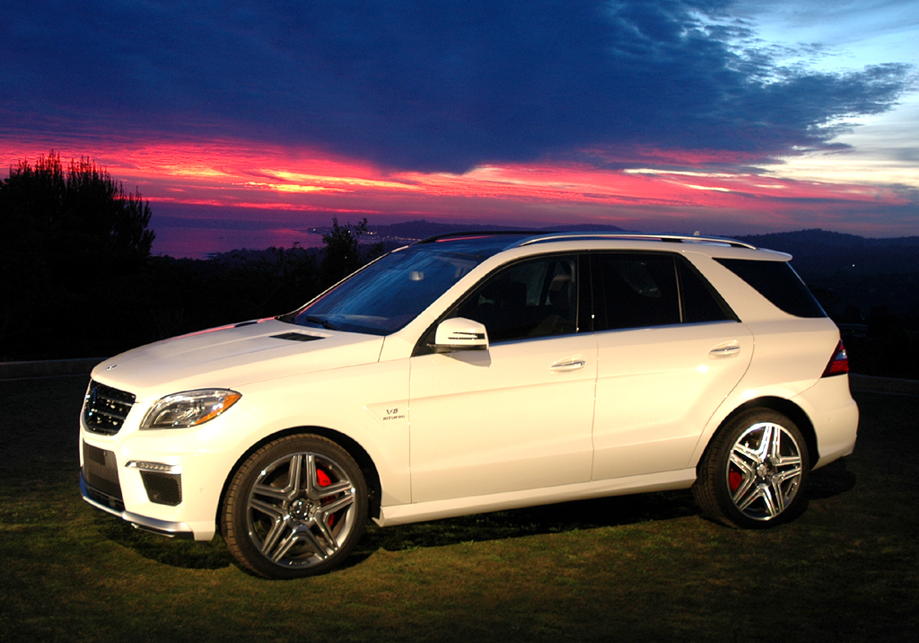 Neuer Mercedes ML63 AMG in Montecito bei Santa Barbara in Kalifornien. 