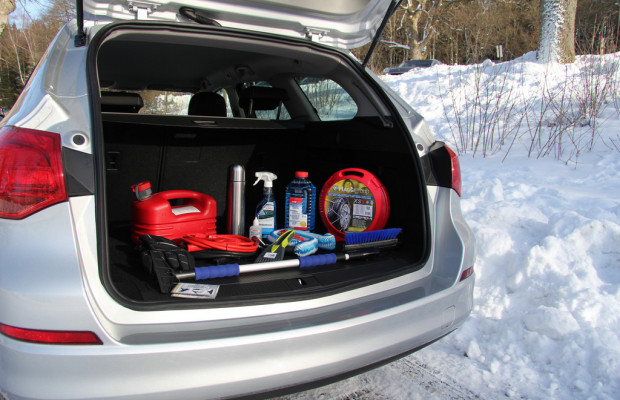 Ratgeber: Das sollte im Winter im Auto nicht fehlen