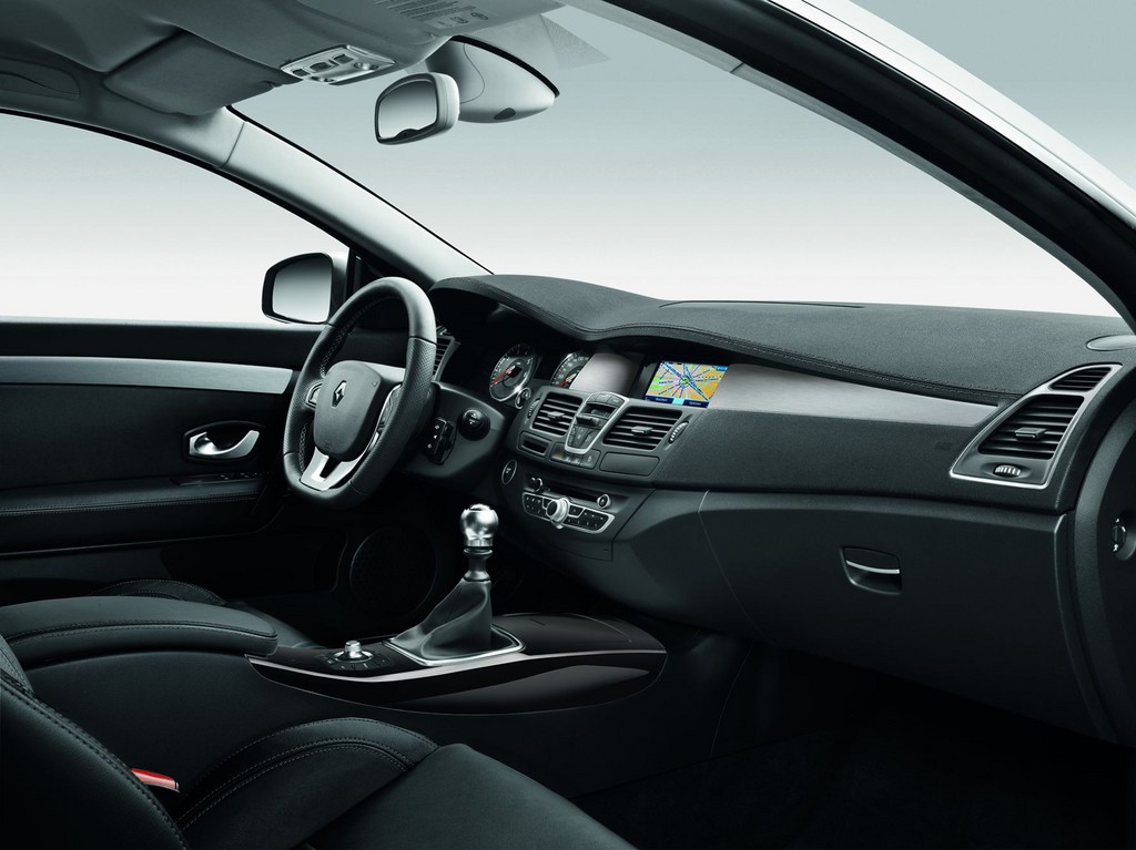 Renault überarbeitet Laguna Coupé