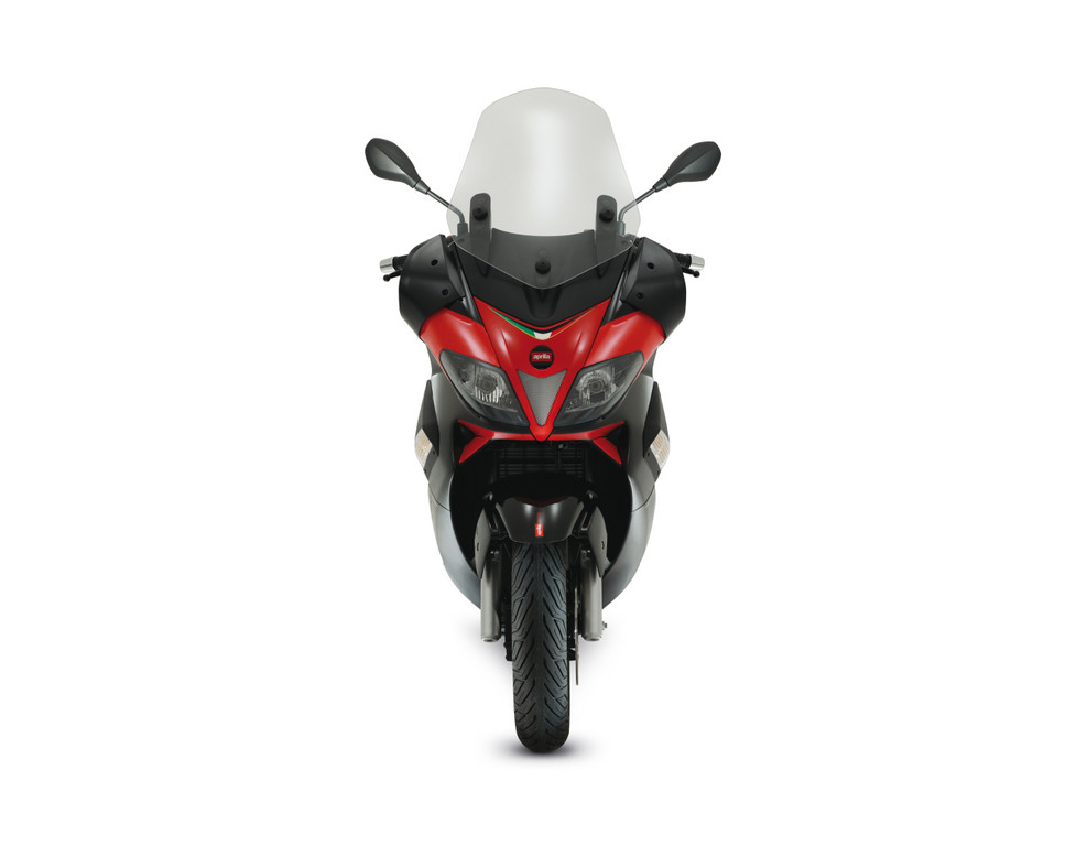 Roller im Trainingsanzug: Die neuen Aprilia SR Max 125 und 300
