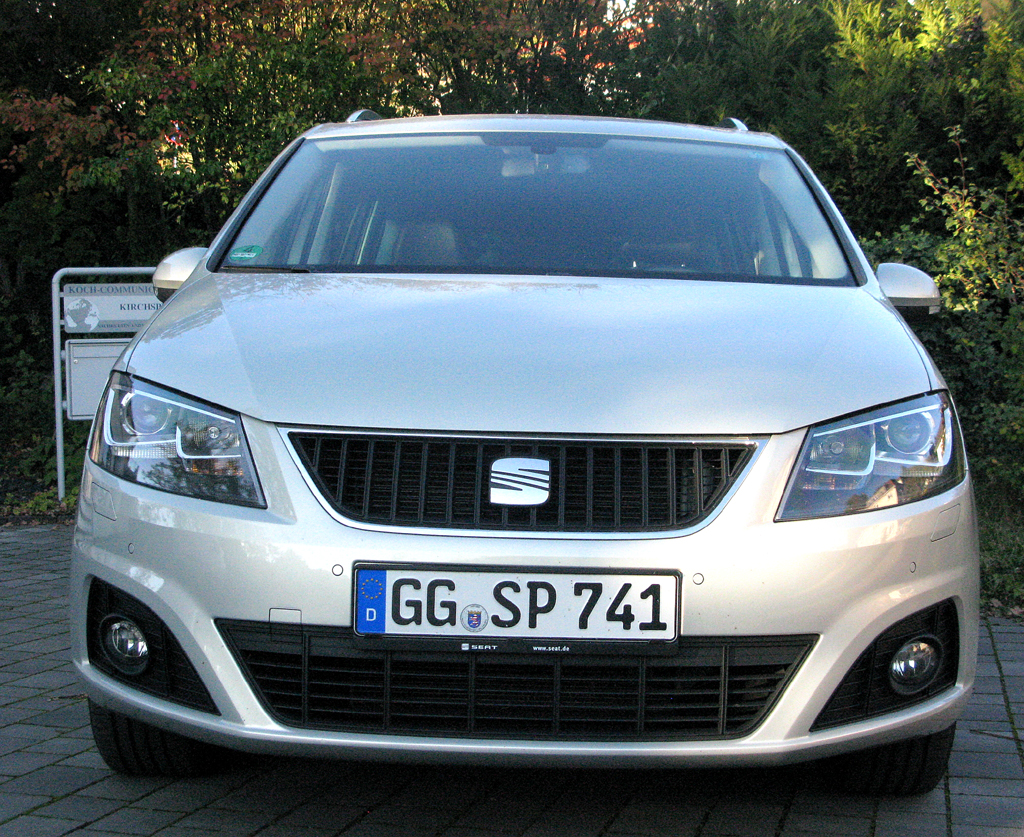 Seat Alhambra: Blick auf die Frontpartie. 