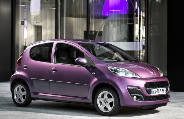 Stärker an größere Brüder angelehnt: Neuer Peugeot 107 startet im März