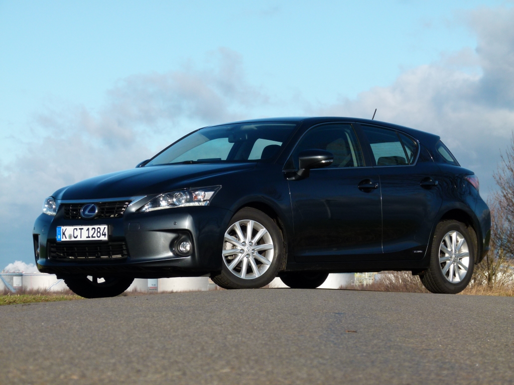 Test: Lexus CT200h – Schicker Prius mit Starallüren