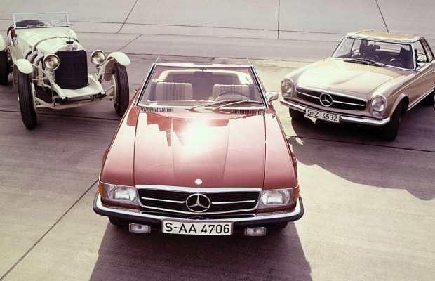 Tradition: 60 Jahre Mercedes-Benz SL - Von Flügeltürern, Pagoden und Panzerwagen