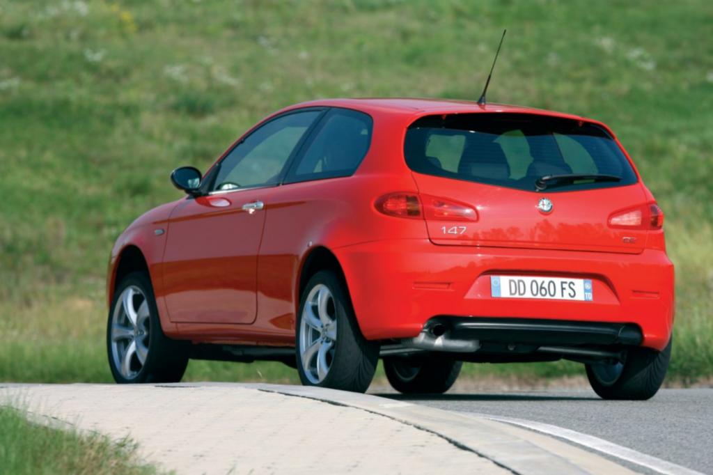 Unter den ganzen Kompakt-Modellen bildet der Alfa die individualistische Alternative mit südeuropäischem Flair