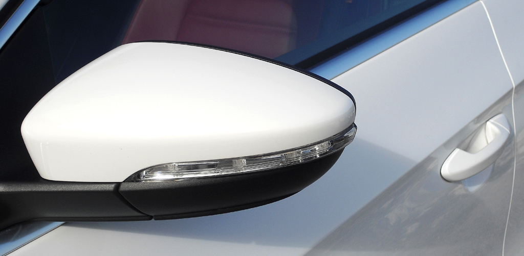 VW CC: In die Außenspiegel sind Blinkleisten integriert. 