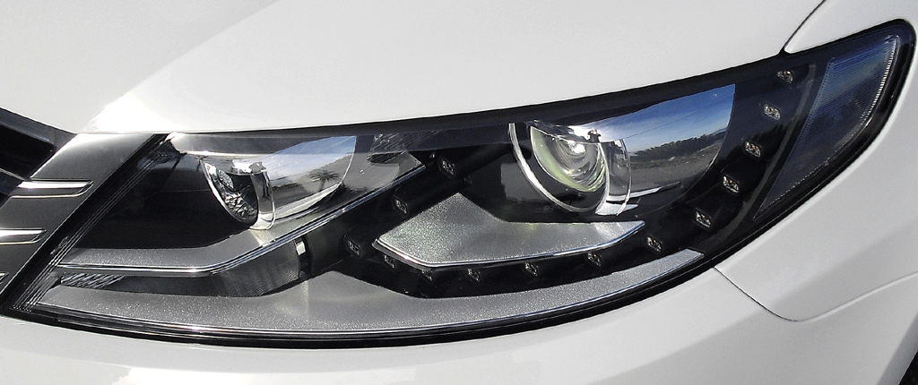VW CC: Moderne Leuchteinheit vorn. 