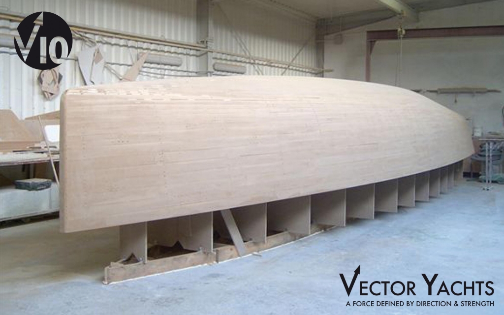 Vector Yachts startet mit Segelyacht Vector 10 neue Baureihe