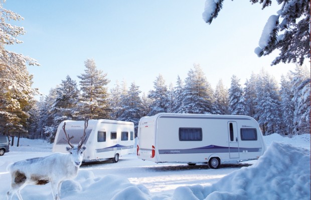 Wintercamping mit Reisemobil und Caravan
