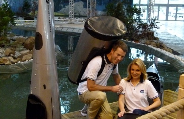boot Düsseldorf 2012: Carbonboot, Kajaks und WaterPedelecs