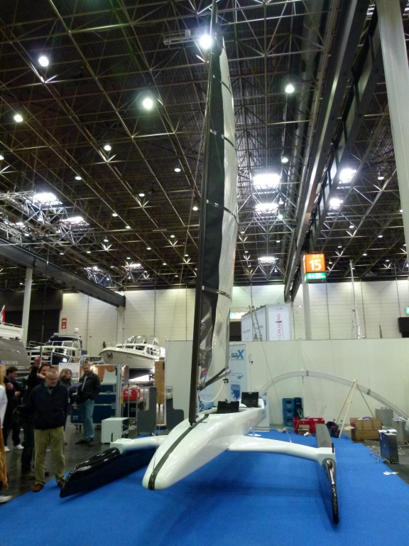 boot Düsseldorf 2012: Vom Elektromotor zur Hybridyacht 