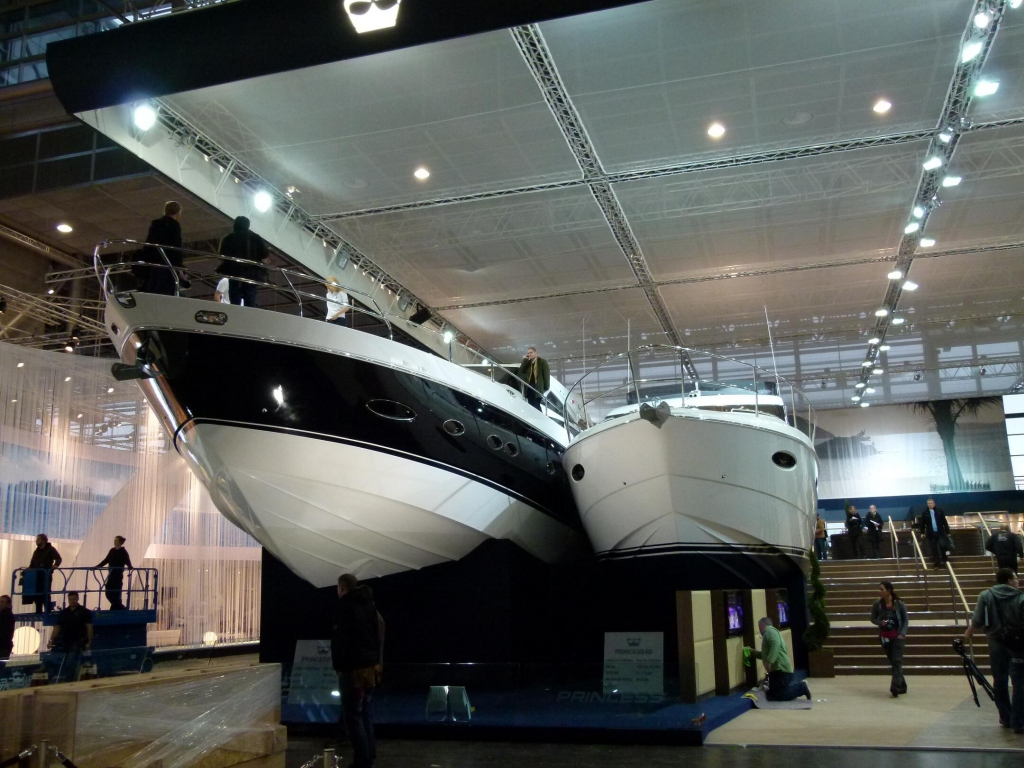 boot Düsseldorf 2012: Vom Speedboot bis zur Luxusyacht