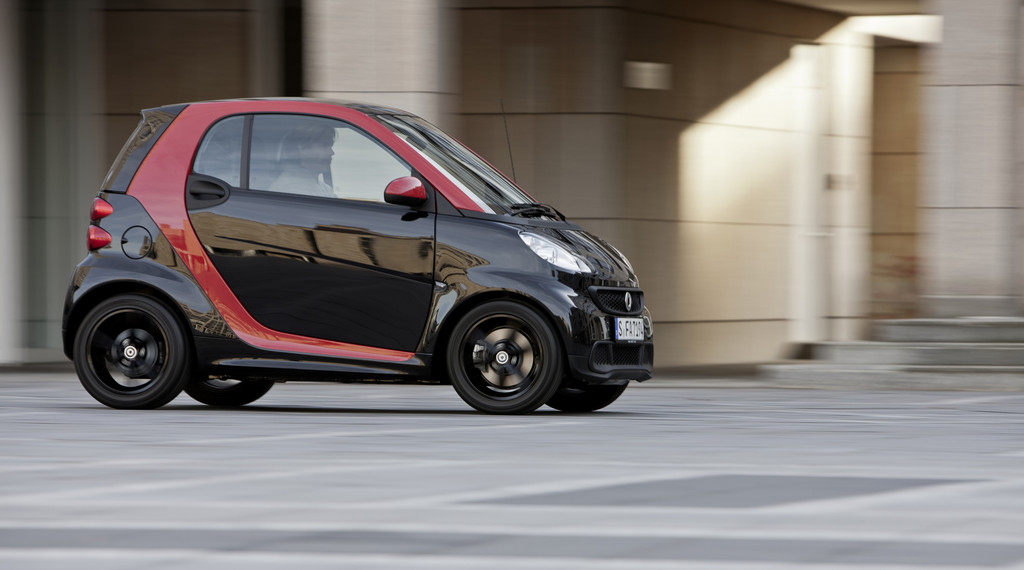 Ab Mai beim Händler: Smart Fortwo Sharpred