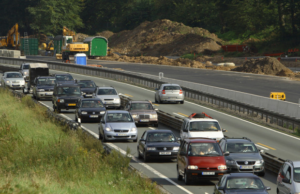 Autobahnbaustellen: ADAC fordert breitere Fahrsteifen