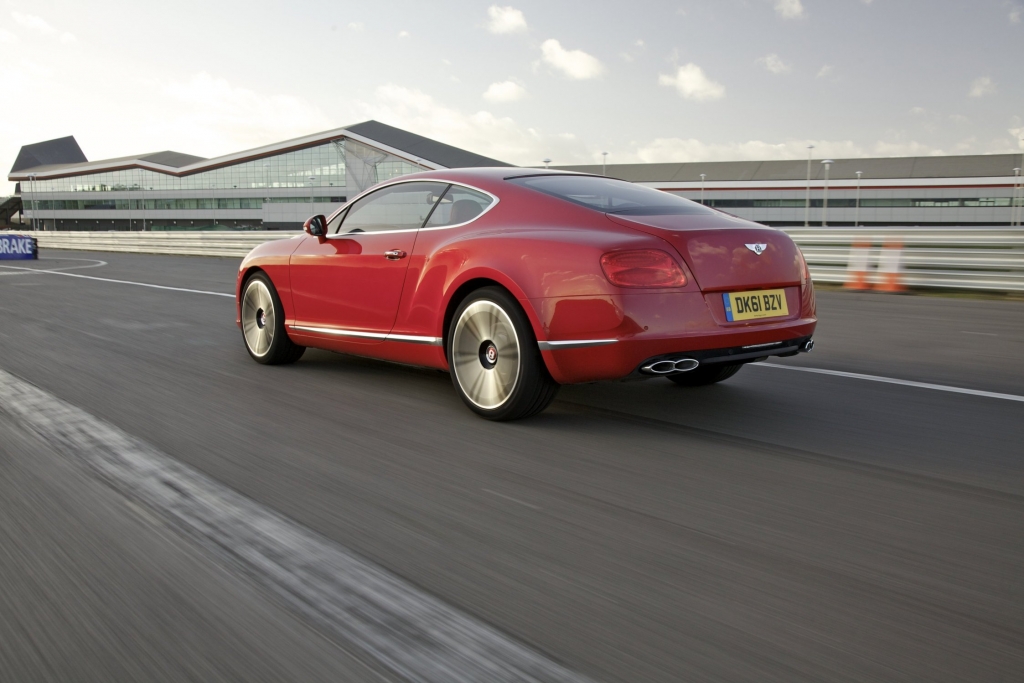 Bentley Continental GT: Wanderer zwischen den Welten