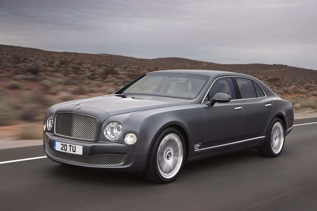 Bentley schickt den Chauffeur in den Urlaub