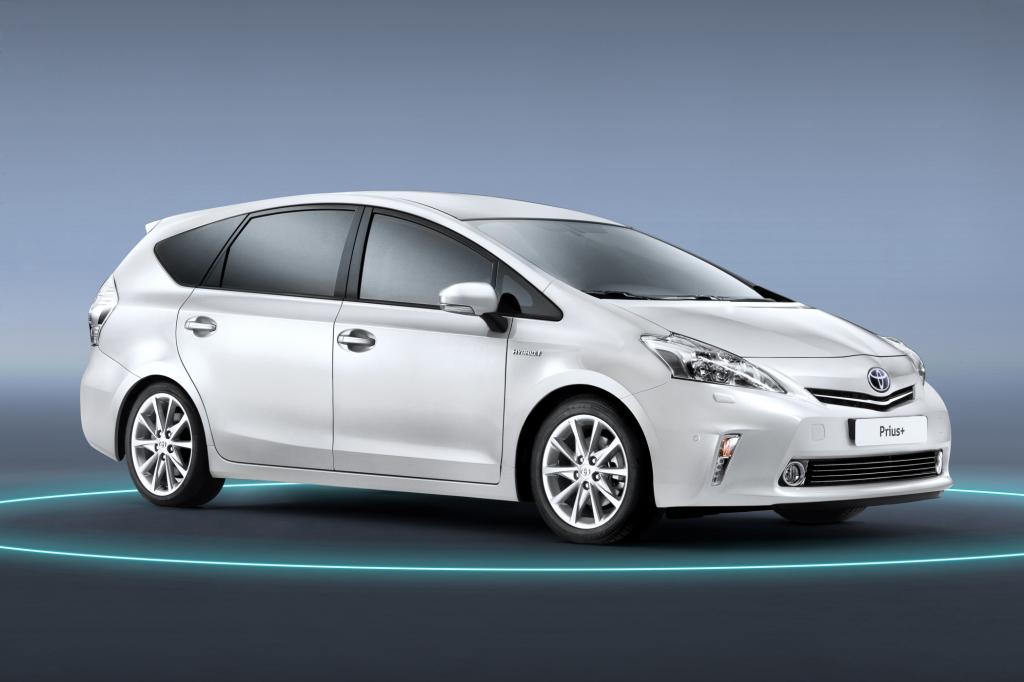Der Toyota Prius kommt als Siebensitzer