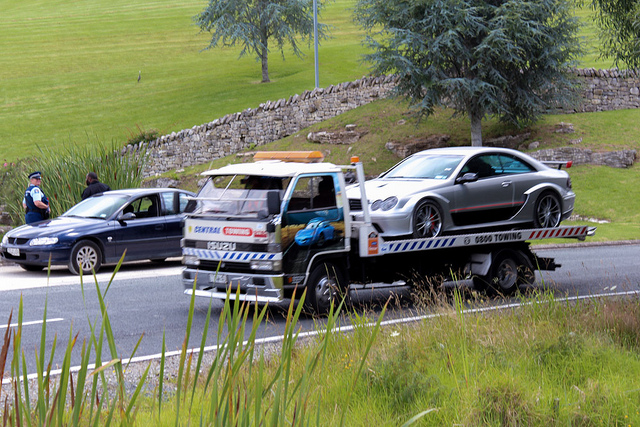 Einer der CLK DTM beim Abtransport.