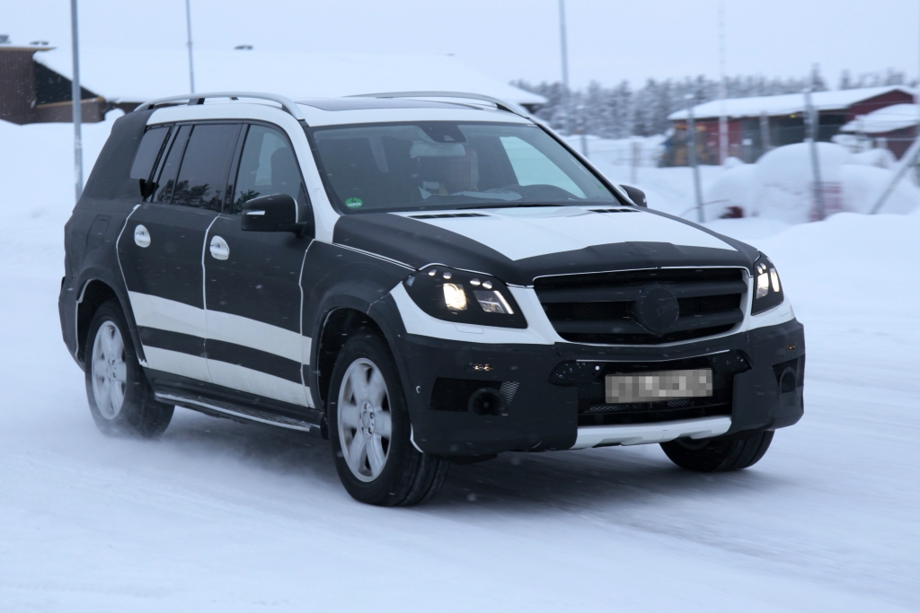 Erwischt: Erlkönig Mercedes GL – Schneeungeheuer